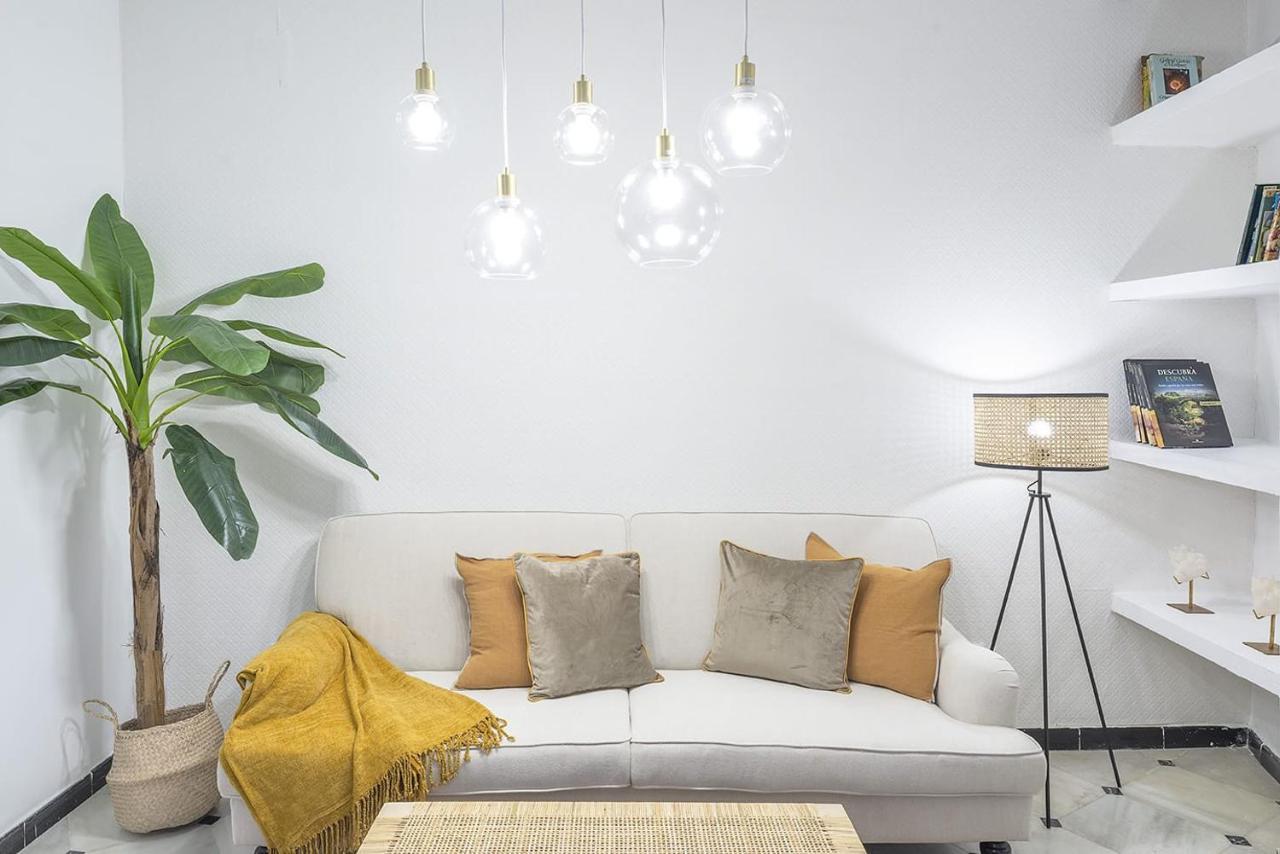 Moderno Apartamento Cerca A Plaza Espana Sevilla Eksteriør billede